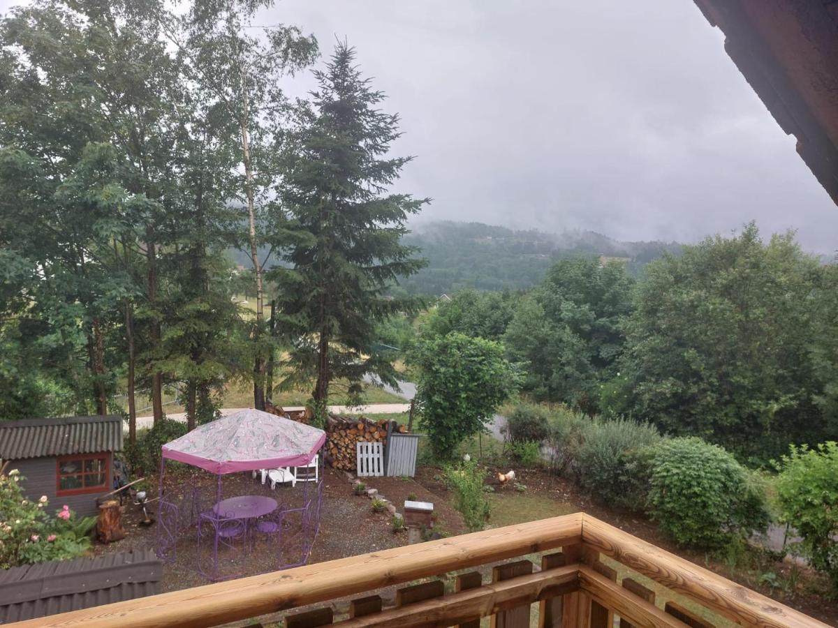 مبيت وإفطار سانت موريس سور موسيل Au Bonheur Fait Maison المظهر الخارجي الصورة